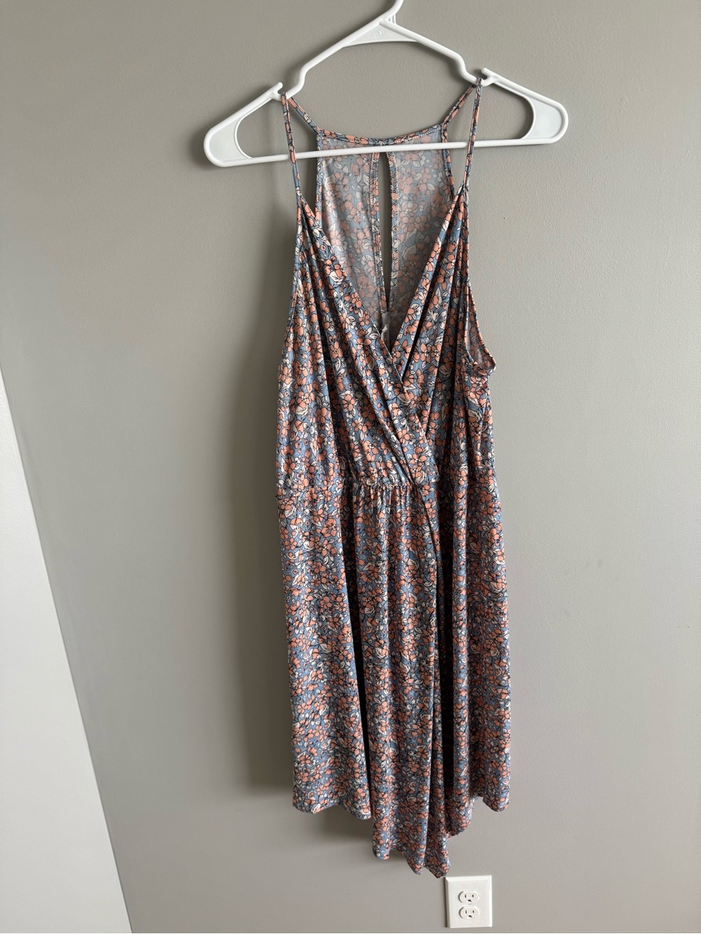 BCBG Floral V-Neck Spaghetti Strap Midi Dress in Blue & Coral